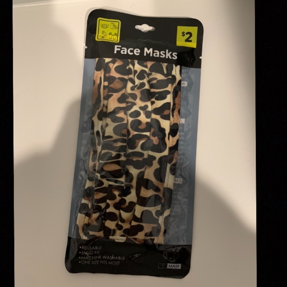 🔺FREE WHEN BUNDLED🔺🔸NIB🔸 Leopard Print Face Mask